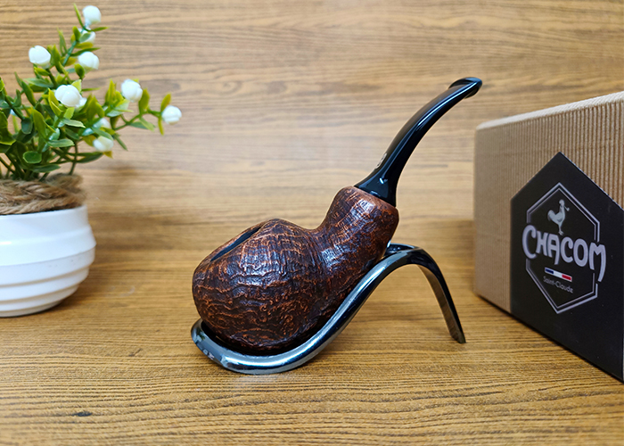 (Sold Out) ไปป์ Chacom Brown Sandblasted Bent Apple Reverse Calabash