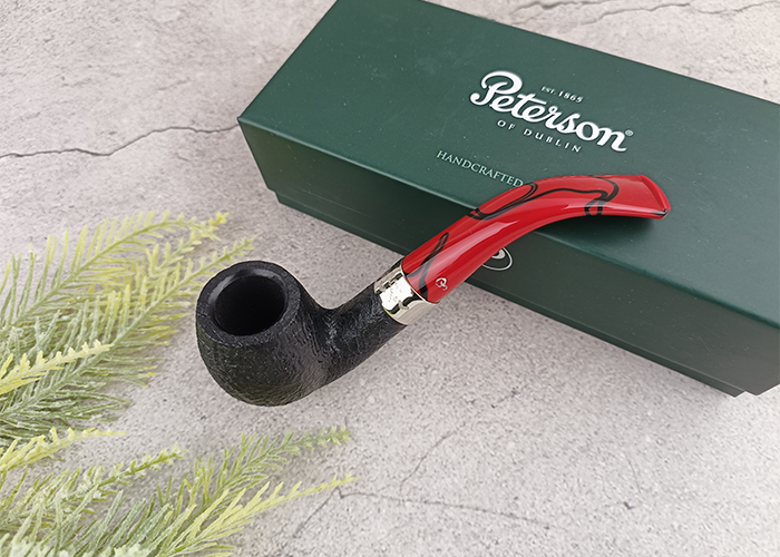 (Sold Out) ไปป์ Peterson Dracula Sandblasted 69 Fishtail