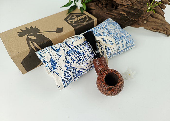 ไปป์ Chacom Brown Sandblasted Bent Apple Reverse Calabash