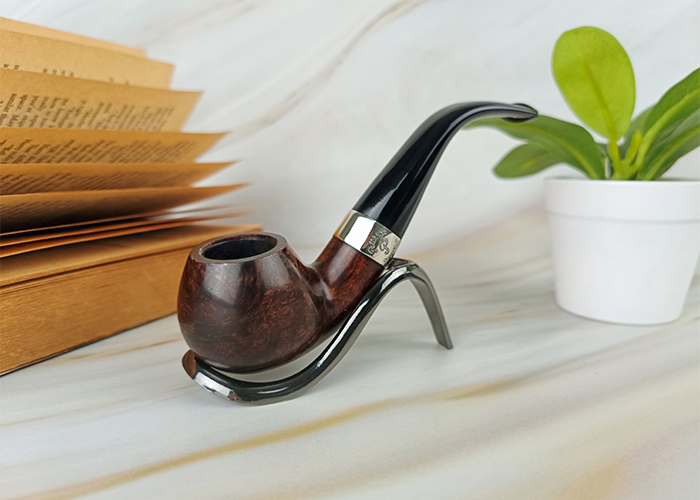 ไปป์ Peterson Aran Smooth Nickel Mounted 03 Fishtail