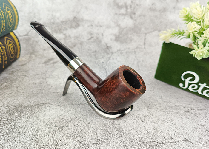 ไปป์ Peterson Aran Smooth Nickel Mounted 107 P-Lip